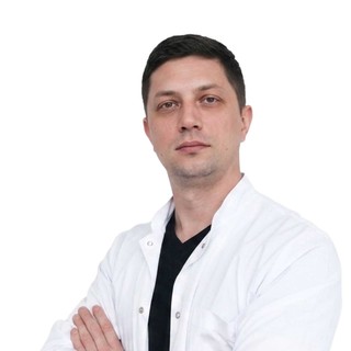 Специалист - Сердюк Роман Сергеевич